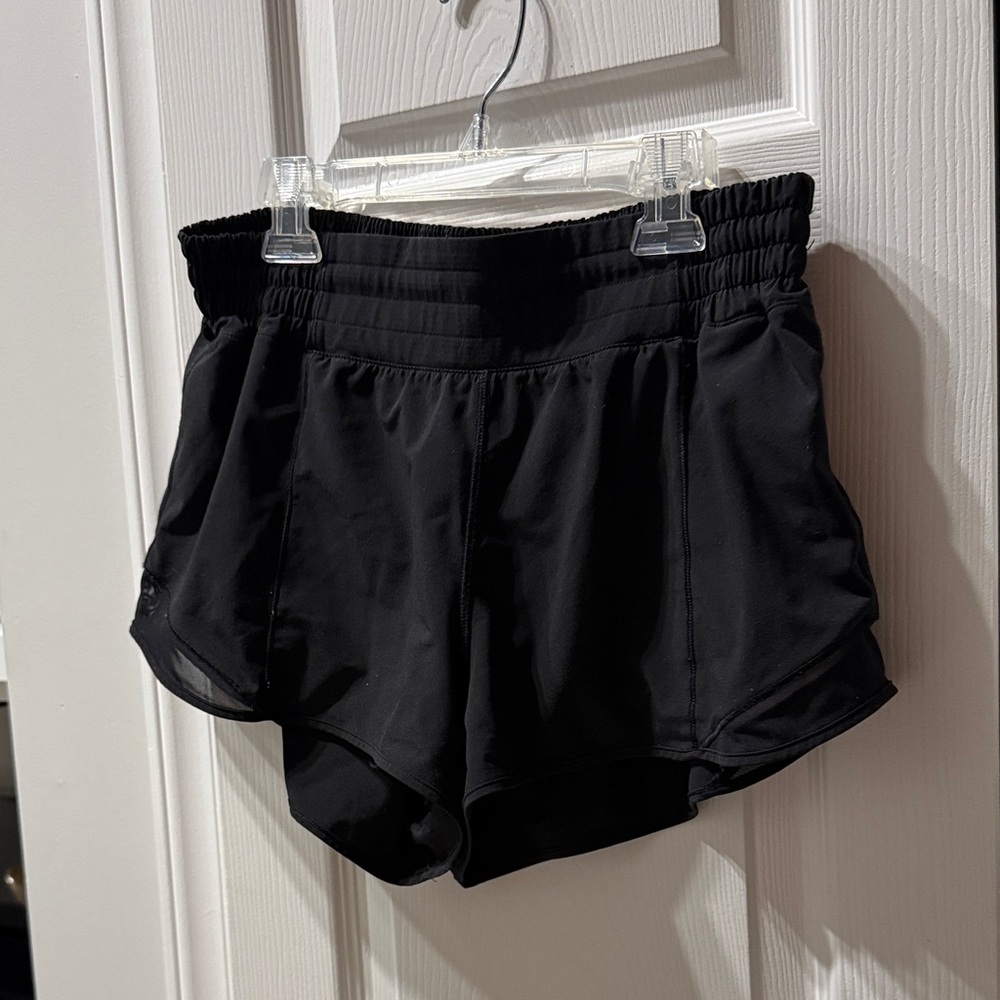 lululemon athletica Black Hotty Hot low rise shorts 2.5 inseam